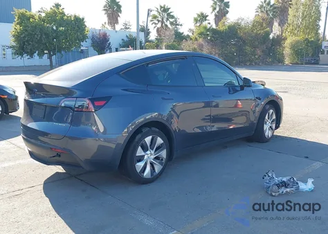 2023 Tesla Model Y Awd/Long Range Dual Motor All-Wheel Drive из США, поврежденный, VIN 7SAYGDEE0PF902172